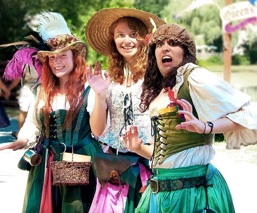 IMAGE: http://i646.photobucket.com/albums/uu185/BigAlz1/learning/4871511599_0dbc0a6b6e_b-as-Smart-Object-1-copy.jpg