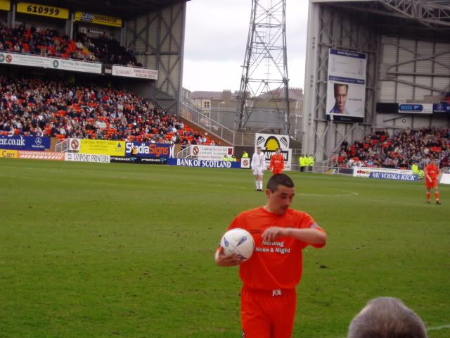 DundeeUtd27thMar04006.jpg