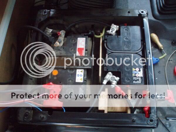 Ford transit 2002 battery location #10